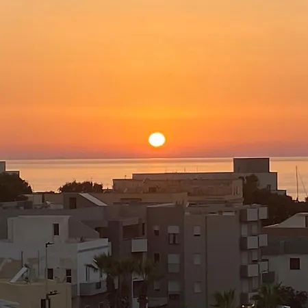 Dammuso Lubo Feriehus *