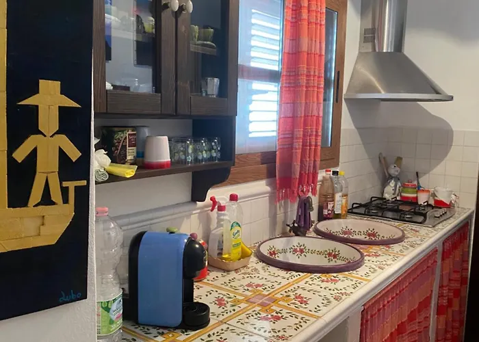 בית נופש Dammuso Lubo פנטלריה